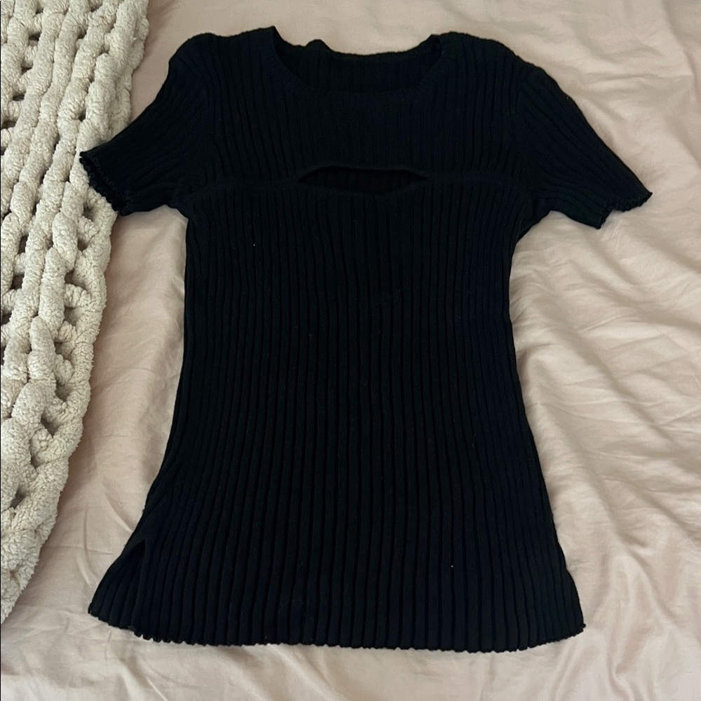 Elegant Black Ribbed Women's Top